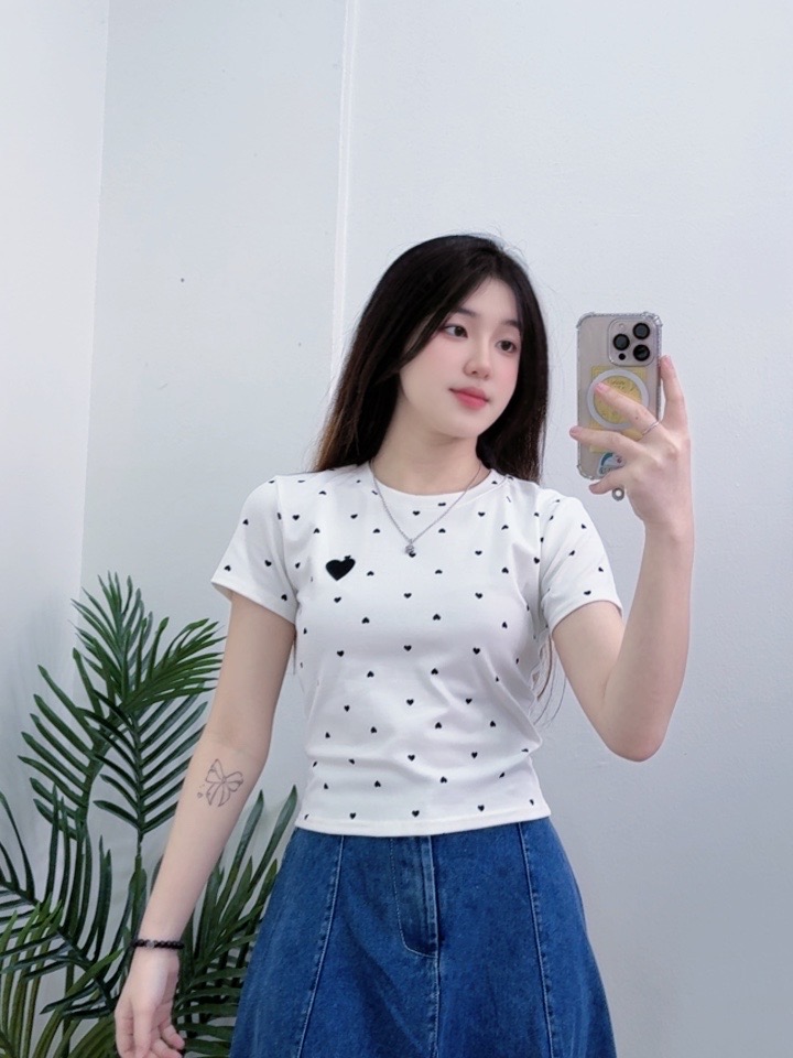 Áo kiểu chấm bi vải visco Áo kiểu chấm bi vải visco